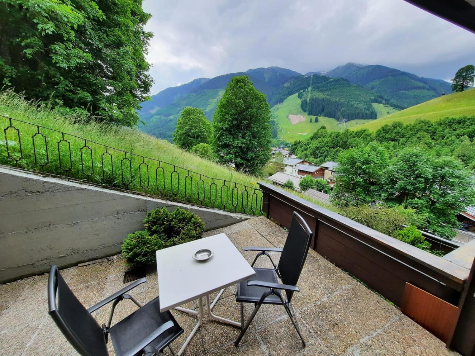 Appartement Bernkogel Saalbach-Hinterglemm Exterior photo